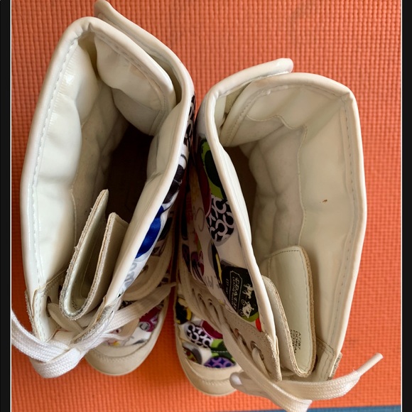 Coach DOREAN Winter Boots #A7287 - - Picture 5 of 9